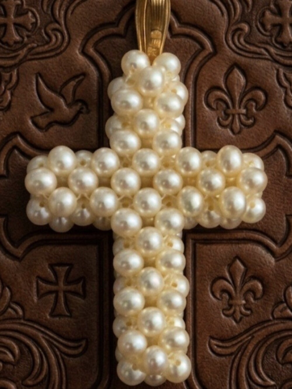 Freshwater Pearls Lee Sands Handmade Pearl Cross Crucifix Pendant Vintage 1.5"
